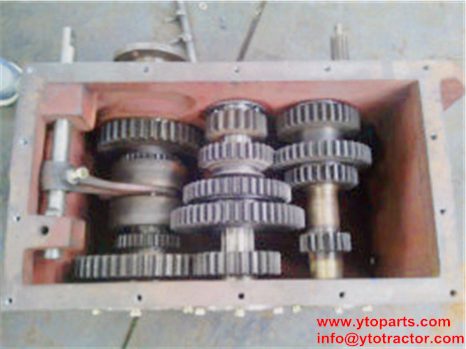Gear box for YTO road roller